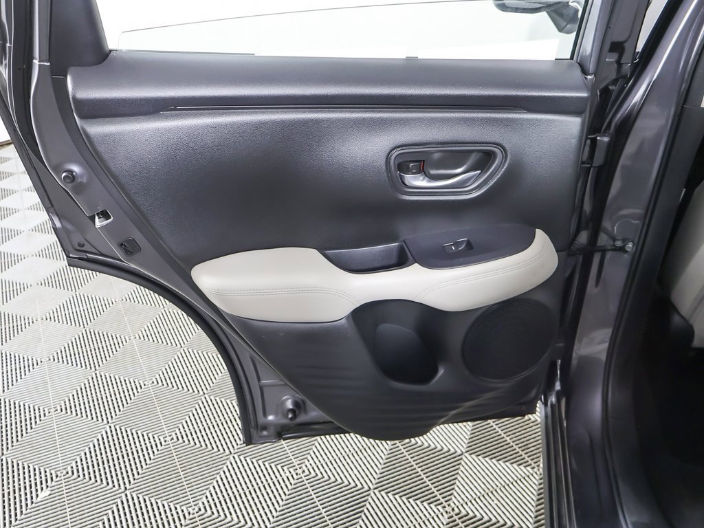 Used 2023 Honda HR-V LX image 21