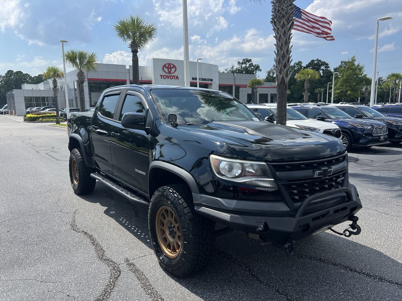 Used 2018 Chevrolet Colorado ZR2 AWD/4WD image 2