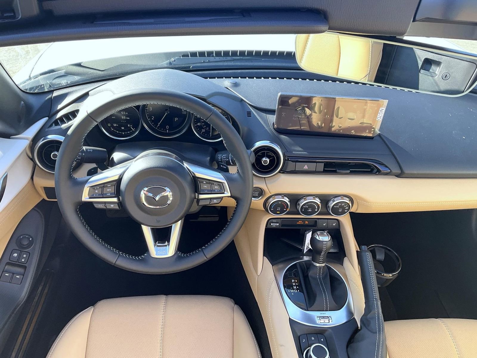 New 2026 MAZDA MX-5 Miata RF Grand Touring RWD image 14