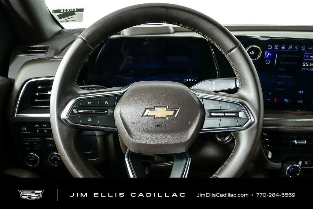 Used 2025 Chevrolet Tahoe LT AWD/4WD image 9