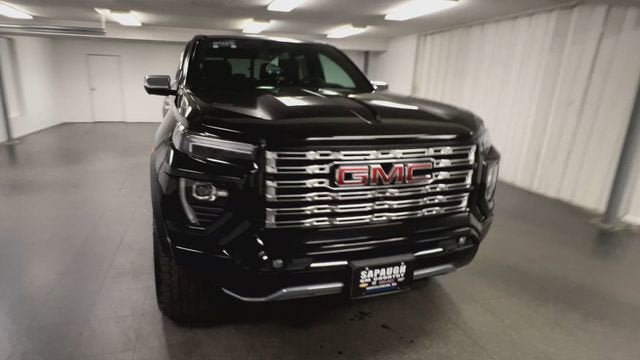 Certified 2025 GMC Canyon Denali AWD/4WD image 3