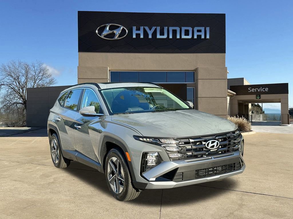 Certified 2025 Hyundai Tucson SEL