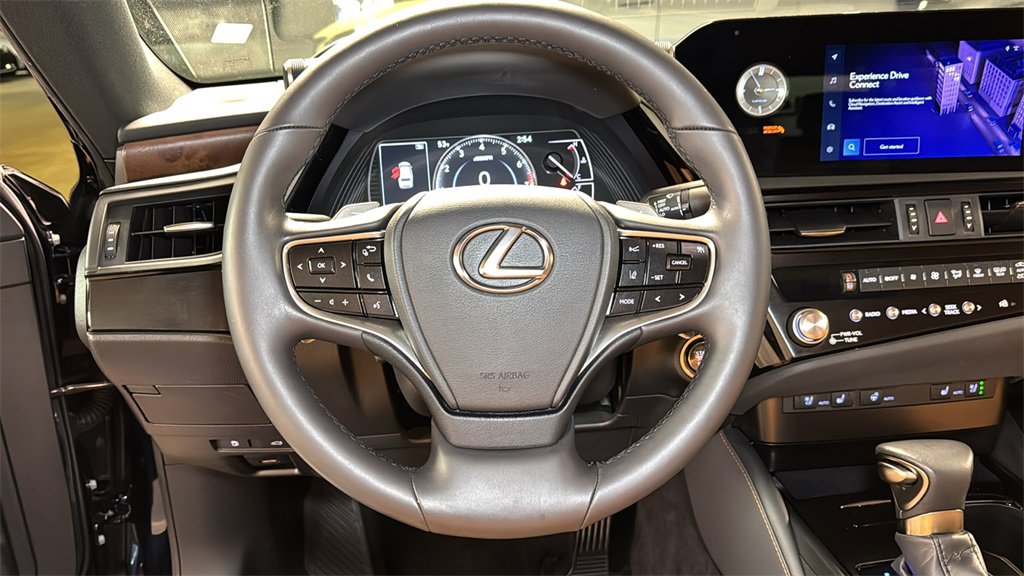 Used 2024 Lexus ES 350 w/ Premium Package image 18