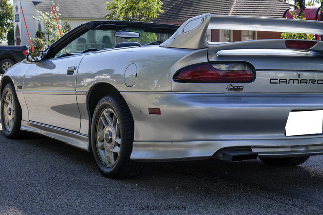 Used 1995 Chevrolet Camaro Z28 RWD image 77
