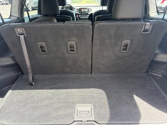Used 2022 Honda Pilot Touring image 7