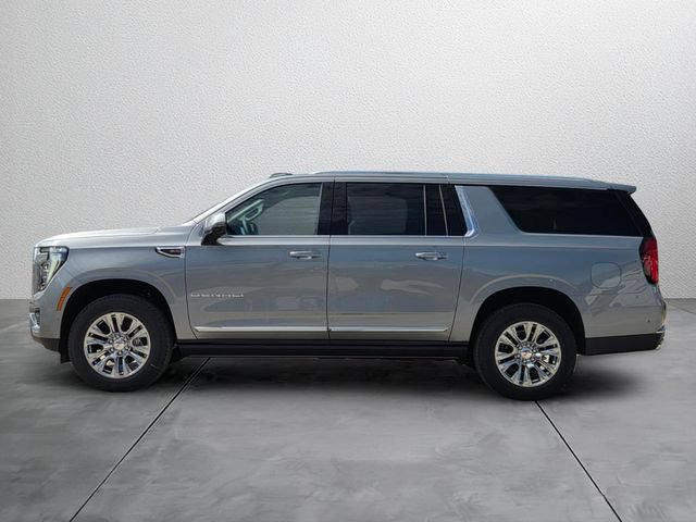 New 2026 GMC Yukon XL Denali w/ Sun & Power Step Package AWD/4WD image 3