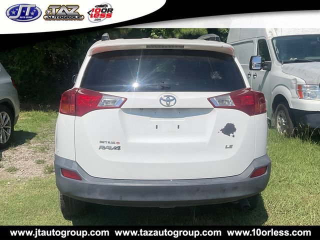 Used 2015 Toyota RAV4 LE FWD video 2