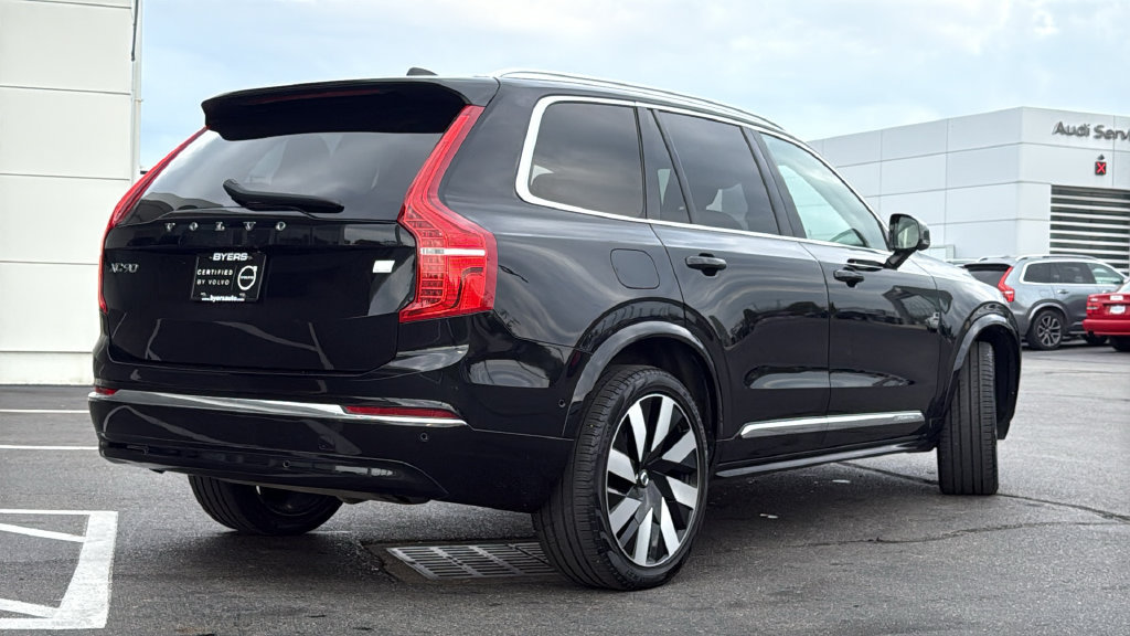 Used 2024 Volvo XC90 T8 Ultimate AWD/4WD image 4