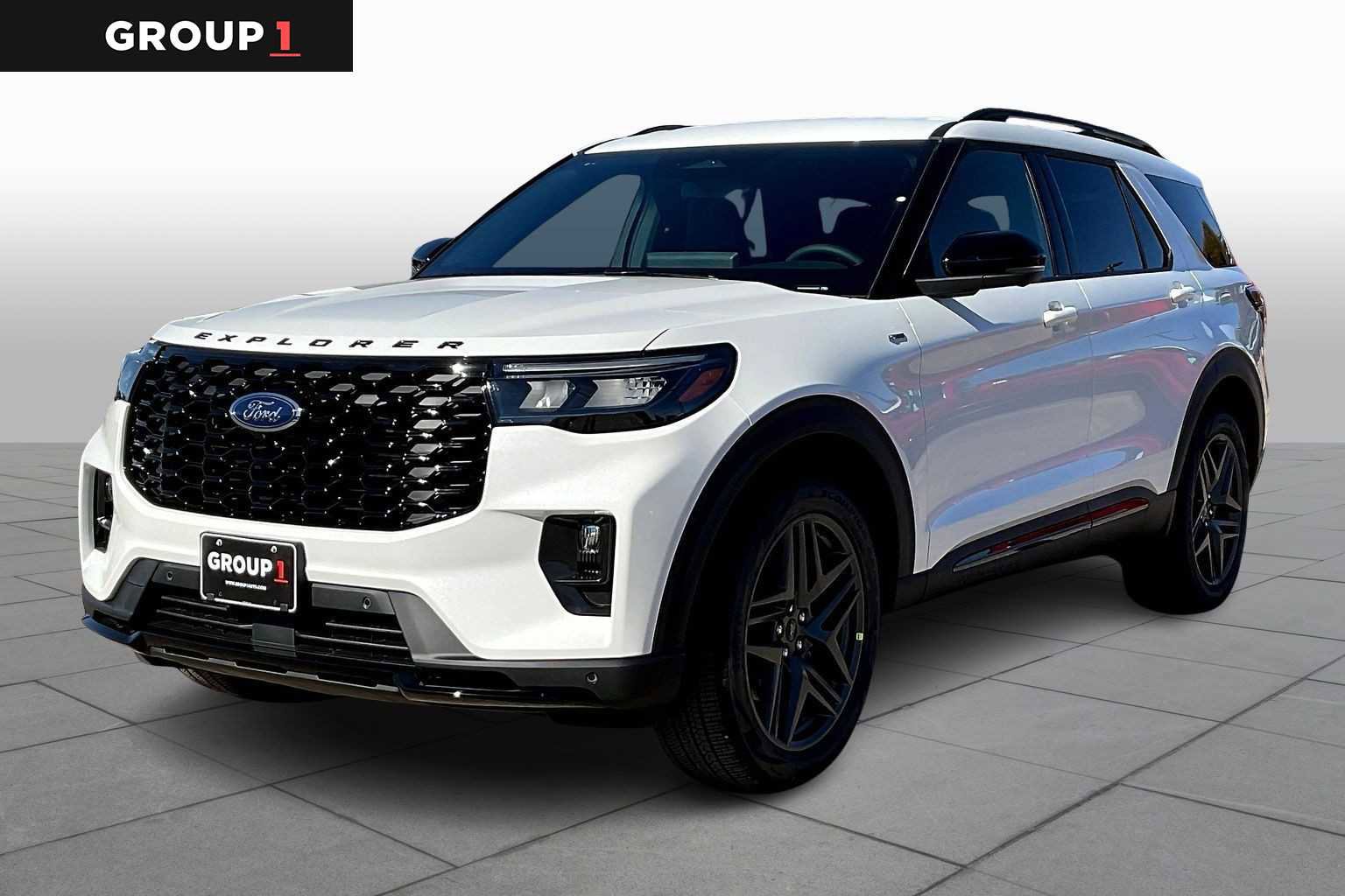New 2026 Ford Explorer ST-Line w/ ST-Line Street Pack image 1