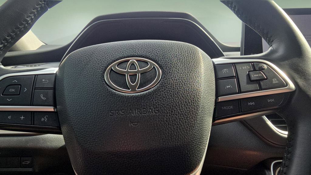 Used 2024 Toyota Grand Highlander XLE image 12