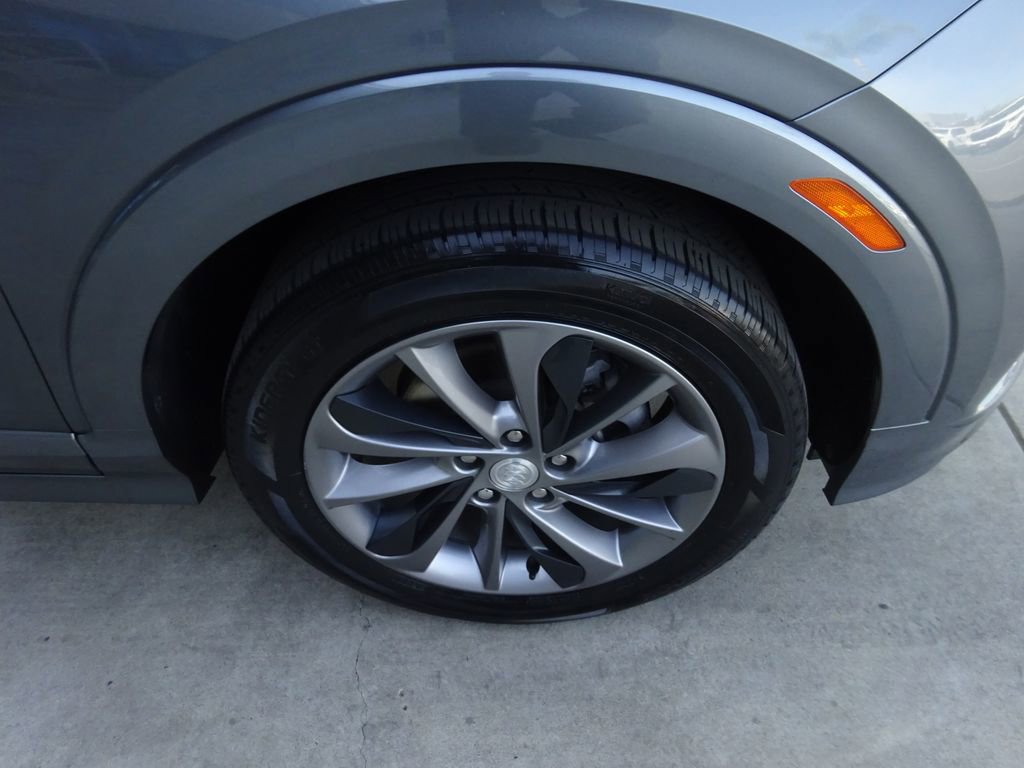 Used 2020 Buick Encore GX Preferred w/ Sport Touring Package image 13