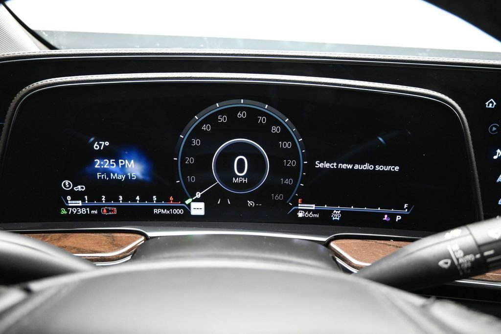 Used 2022 Cadillac Escalade ESV Sport Platinum w/ Heavy-Duty Trailer Package AWD/4WD image 19
