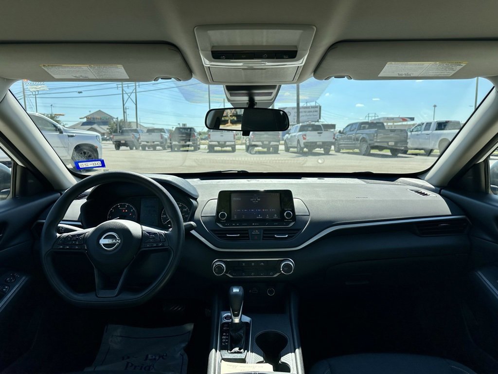 Used 2024 Nissan Altima 2.5 S image 14