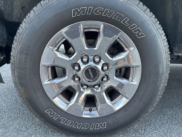 Used 2019 Ford F250 Lariat w/ Lariat Ultimate Package AWD/4WD image 3
