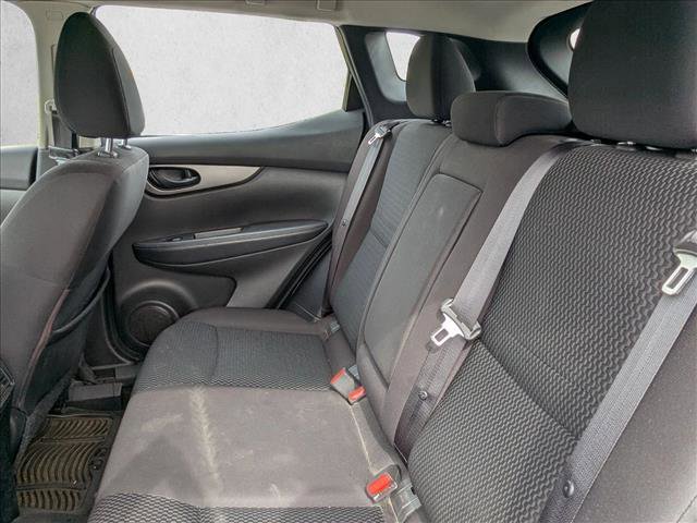 Used 2018 Nissan Rogue Sport S w/ S Appearance Package image 17