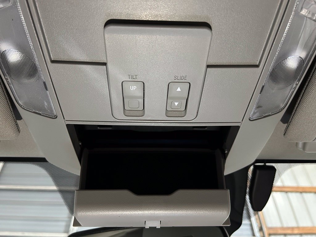 Used 2019 Toyota Tundra SR5 AWD/4WD image 34
