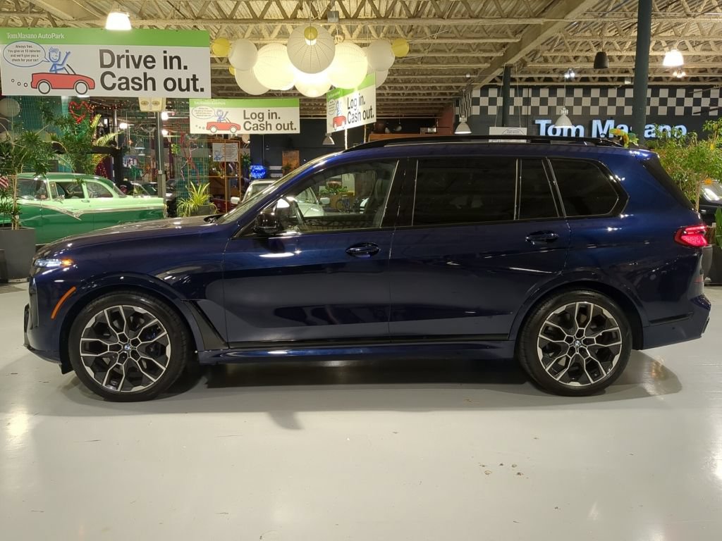 Certified 2025 BMW X7 M60i AWD/4WD image 12