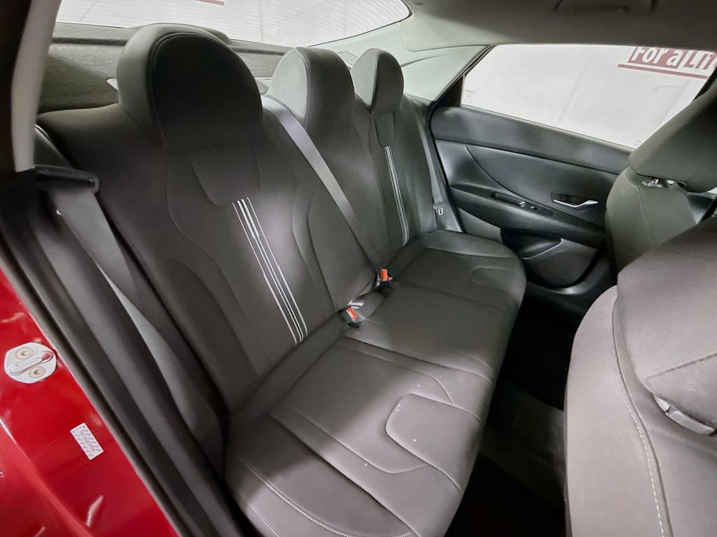 Certified 2023 Hyundai Elantra SEL w/ Cargo Package FWD image 28