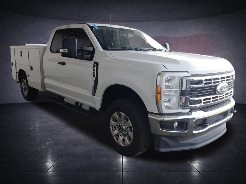 Used 2023 Ford F250 XLT AWD/4WD image 7