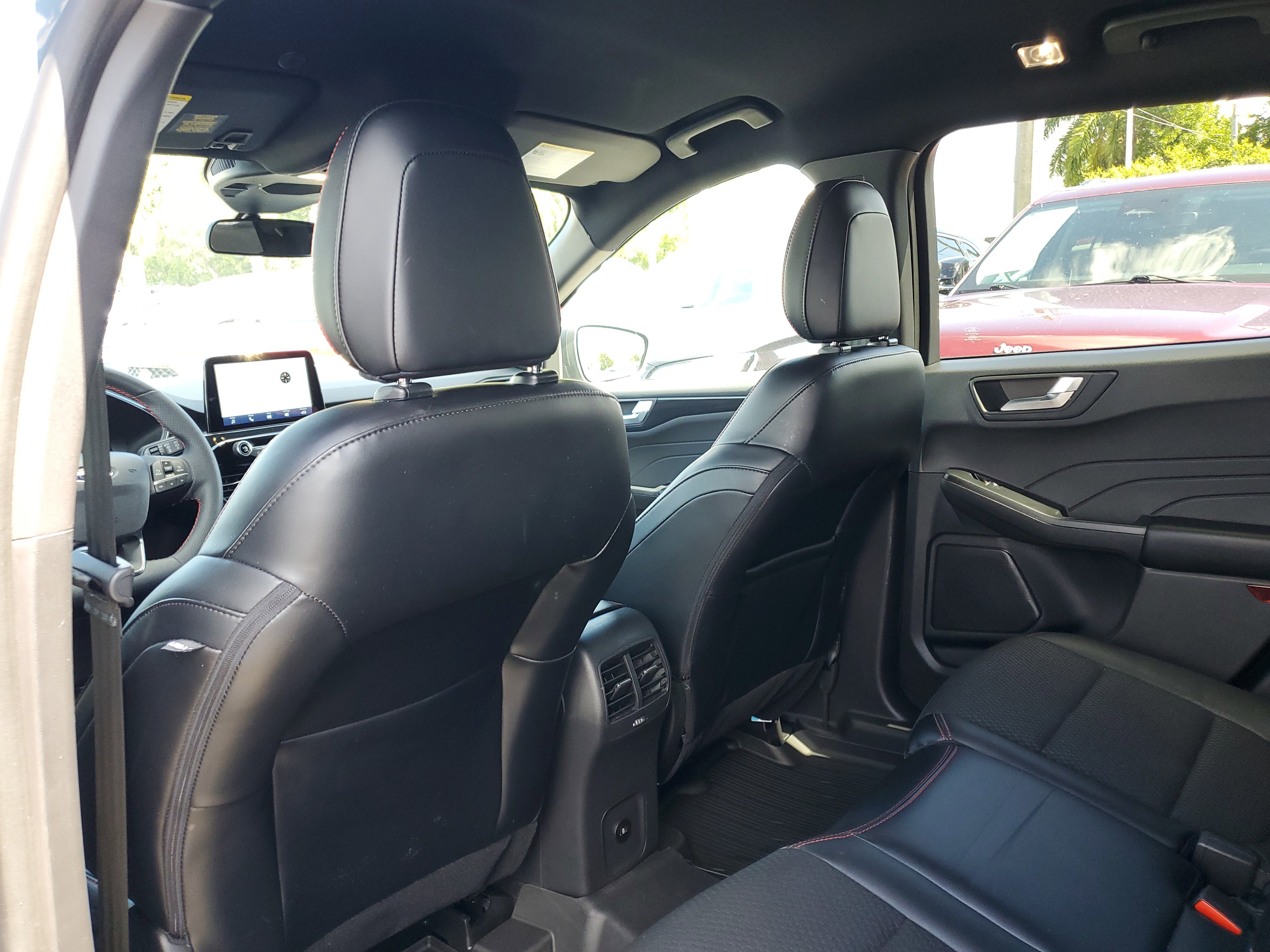 Used 2023 Ford Escape ST-Line w/ Equipment Group 301A image 11