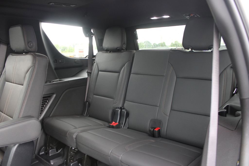 New 2026 Chevrolet Tahoe High Country AWD/4WD image 30