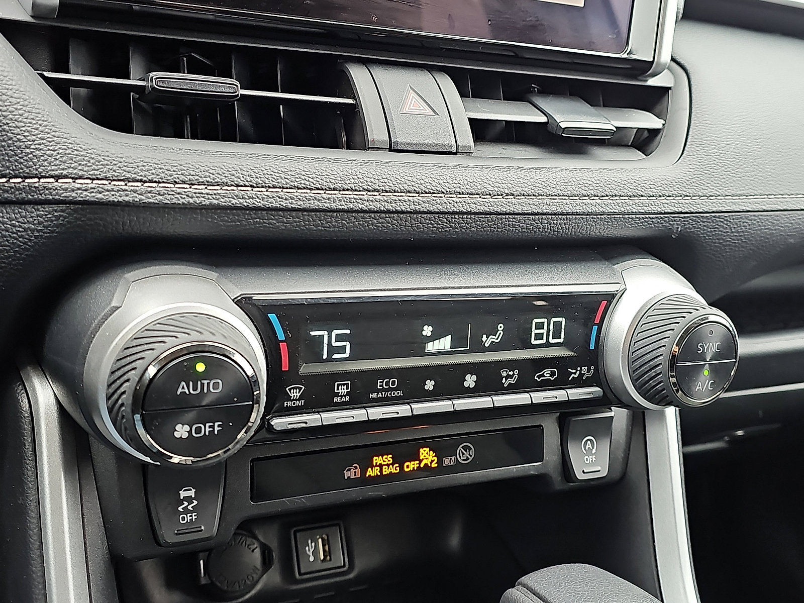 Used 2024 Toyota RAV4 XLE image 16