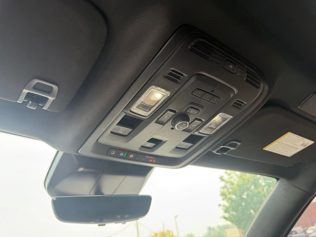 Used 2021 Cadillac Escalade Premium Luxury w/ Driver Assist Tech Package AWD/4WD image 34