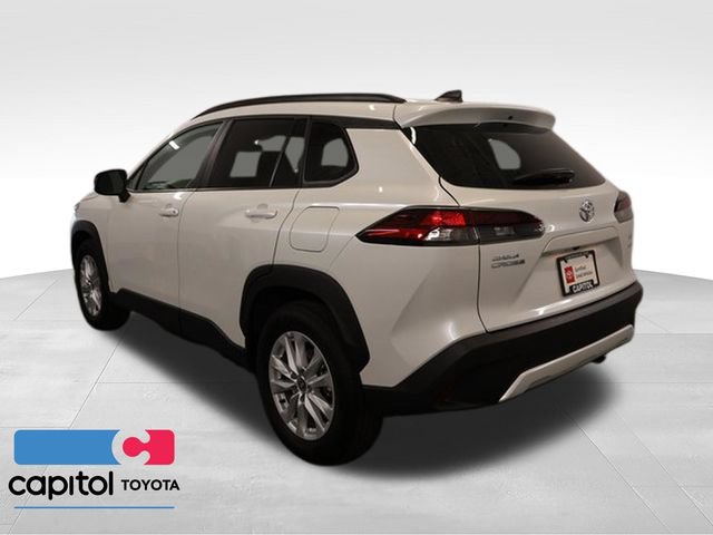 Certified 2026 Toyota Corolla Cross LE AWD/4WD image 5