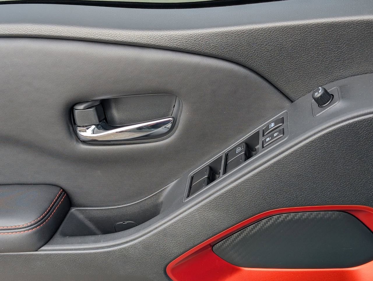 Certified 2024 Nissan Frontier Pro-X image 22