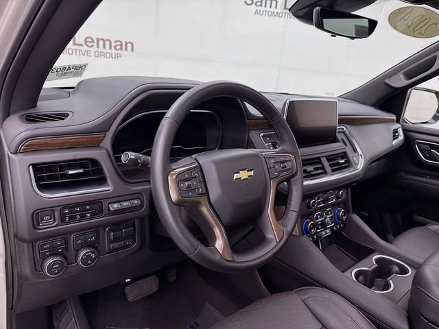 Used 2024 Chevrolet Suburban High Country image 6
