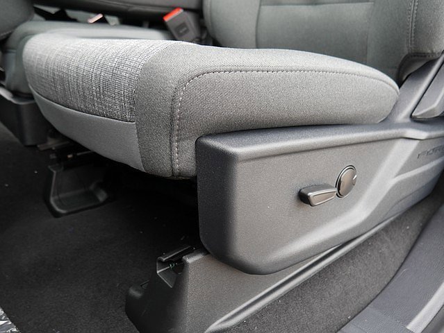 New 2026 Ford F250 XLT w/ XLT Premium Package image 12
