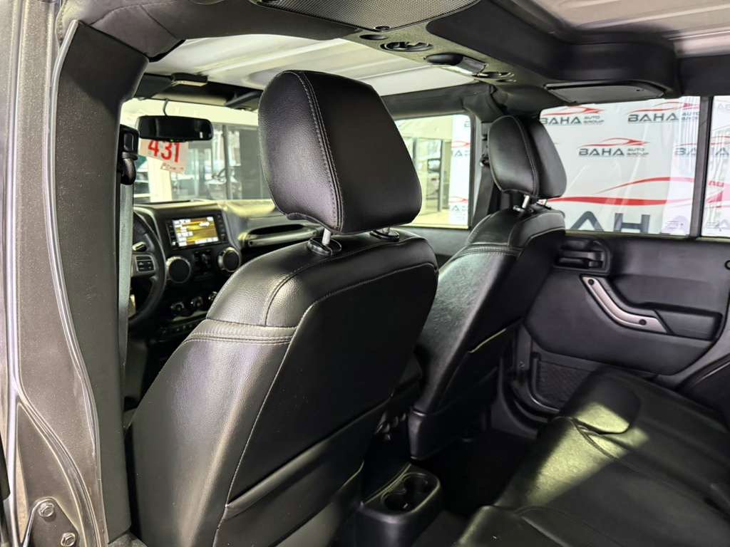 Used 2018 Jeep Wrangler Altitude image 30