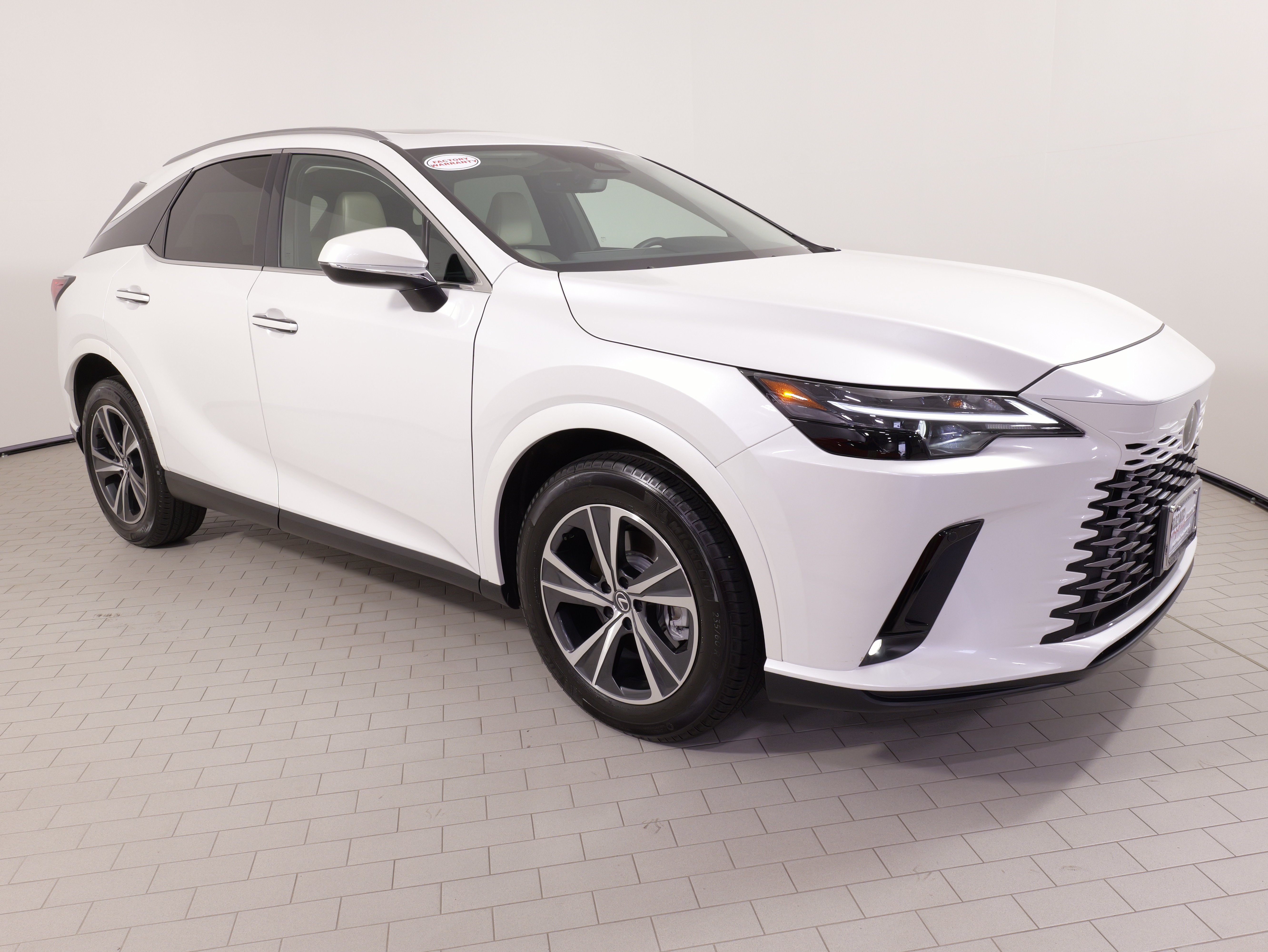 Used 2024 Lexus RX 350 Premium w/ Cold Area Package AWD/4WD image 8