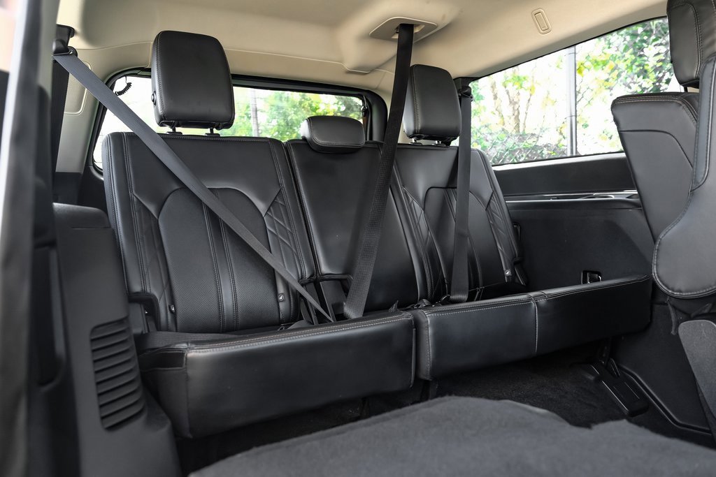 Used 2021 Ford Expedition Max Platinum image 43