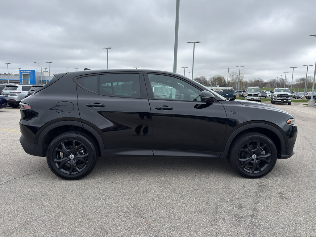 Used 2025 Dodge Hornet GT w/ GT Plus Package AWD/4WD image 4