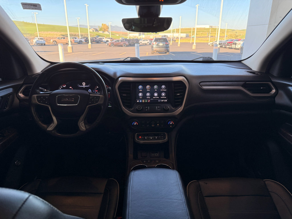 Used 2020 GMC Acadia Denali w/ LPO, Cargo Package AWD/4WD image 24