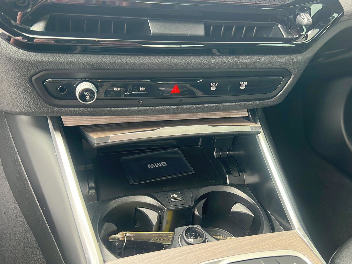 Used 2026 BMW 330i Sedan image 28