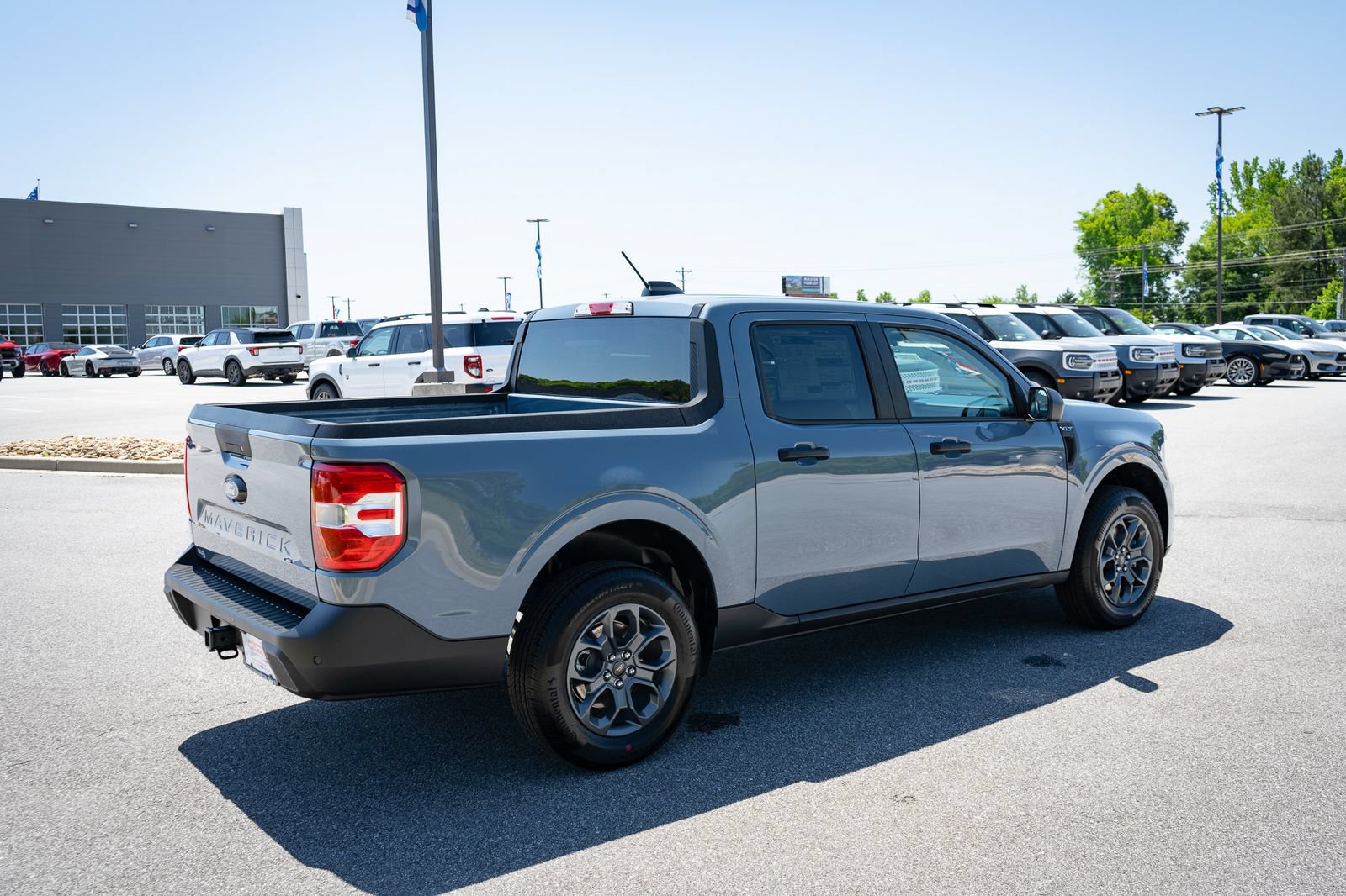 New 2026 Ford Maverick XLT FWD image 10