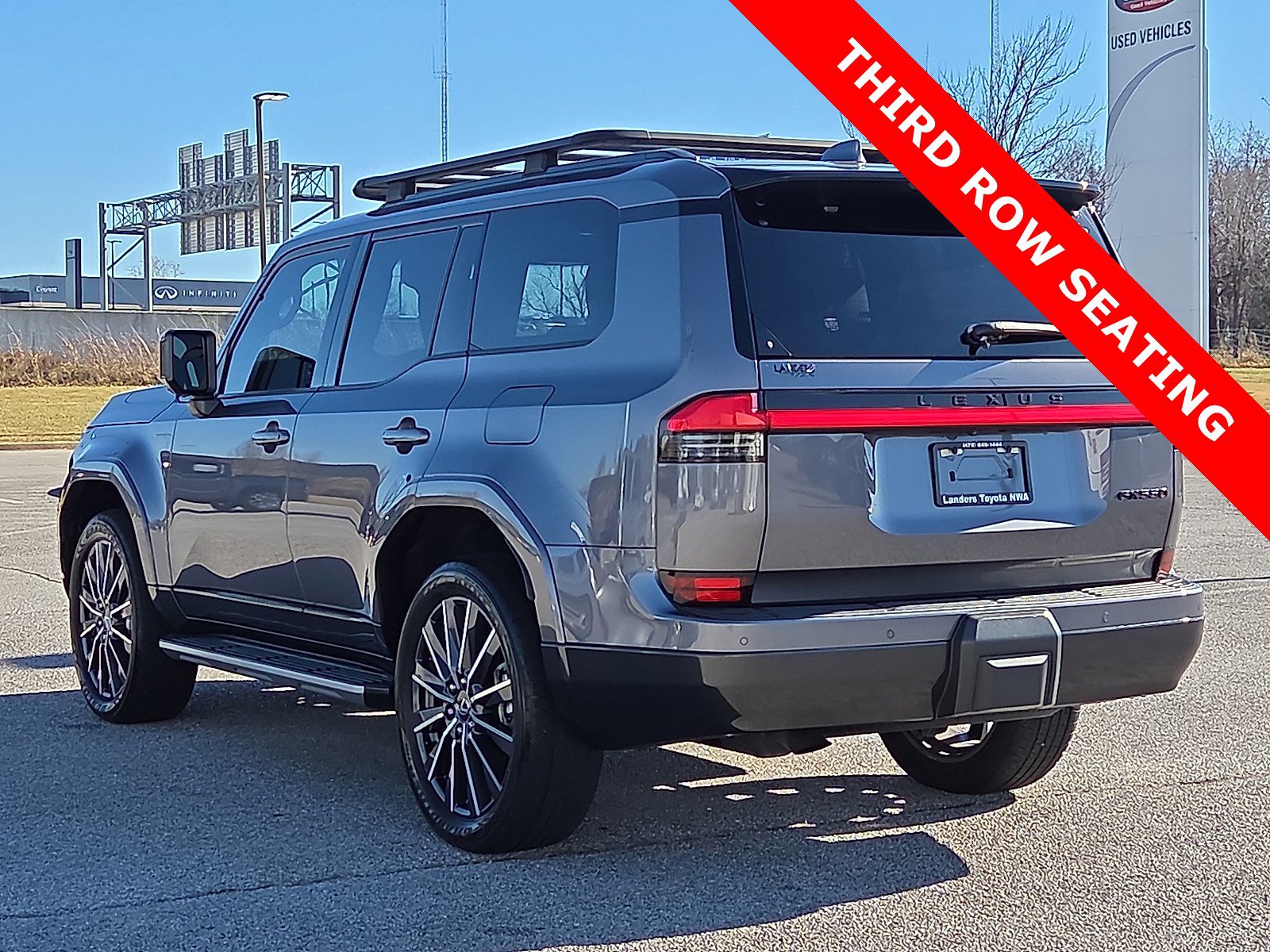 Used 2024 Lexus GX 550 w/ Accessory Package (31) image 4