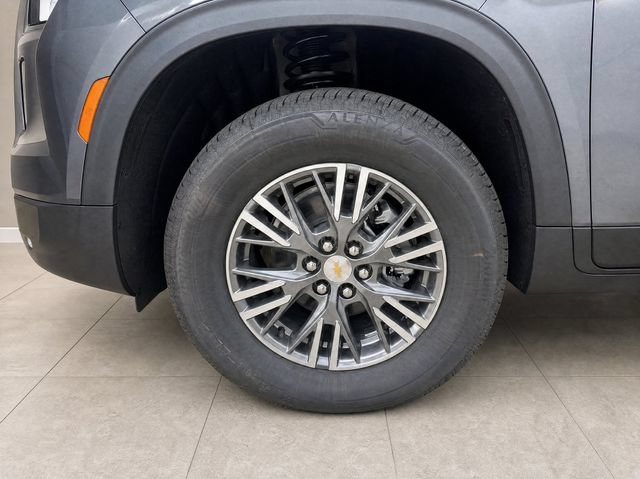 New 2026 Chevrolet Traverse LT w/ Driver Confidence Package FWD image 17