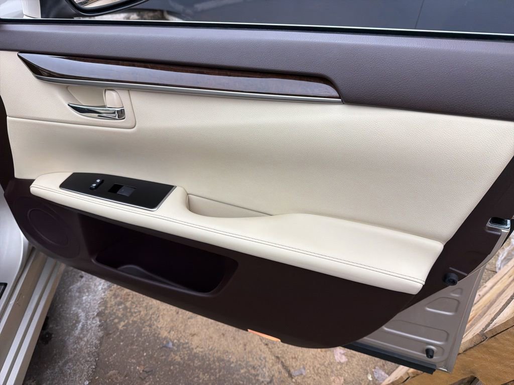 Used 2017 Lexus ES 350 image 25