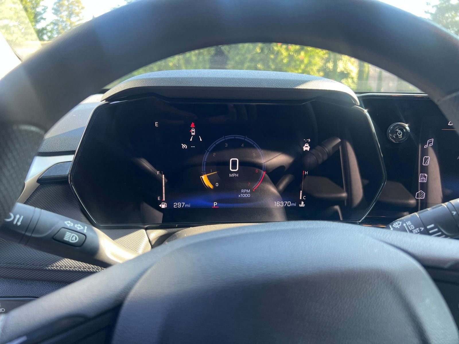 Used 2025 Chevrolet TrailBlazer LT image 40