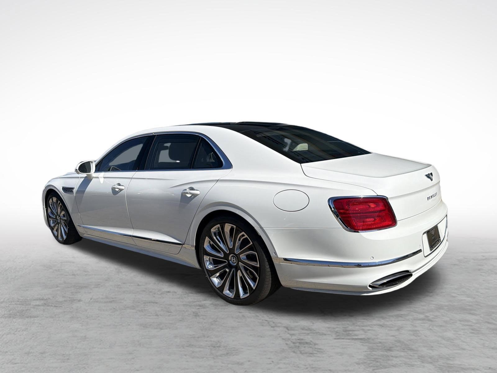New 2026 Bentley Flying Spur Plug-In Hybrid AWD/4WD image 3