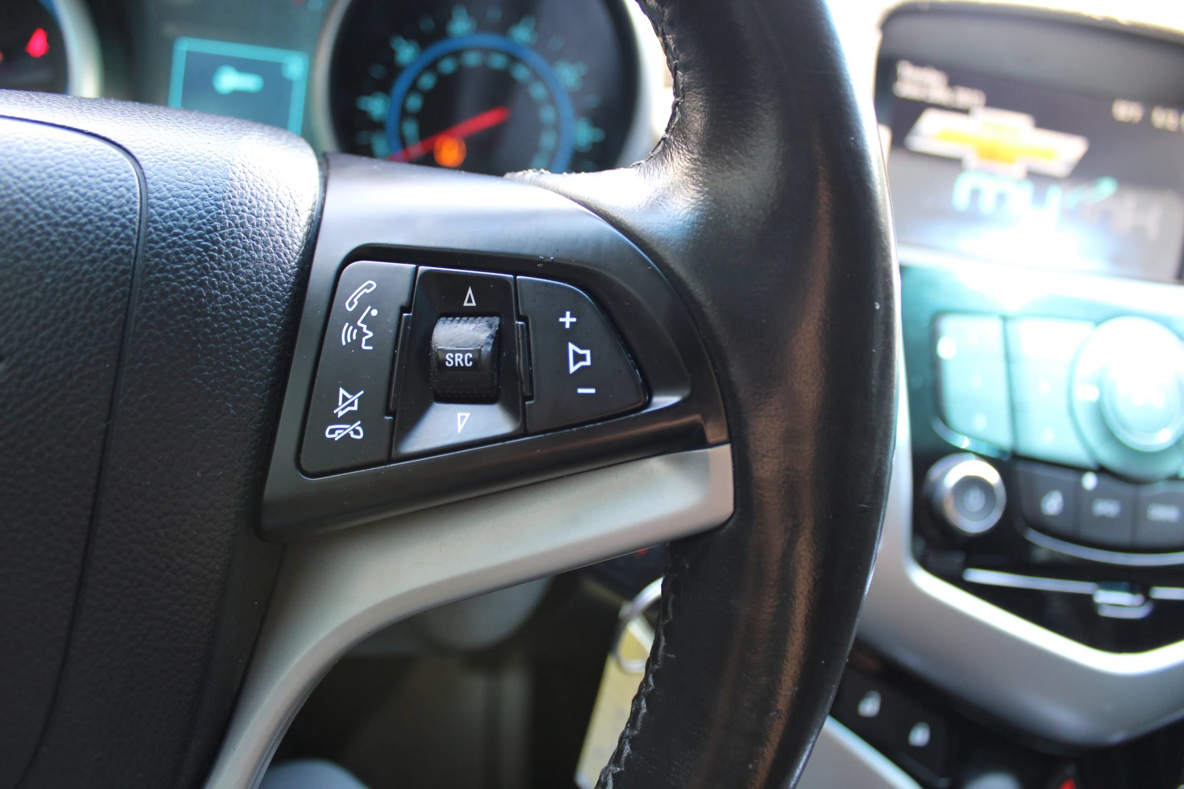 Used 2013 Chevrolet Cruze Eco FWD image 11