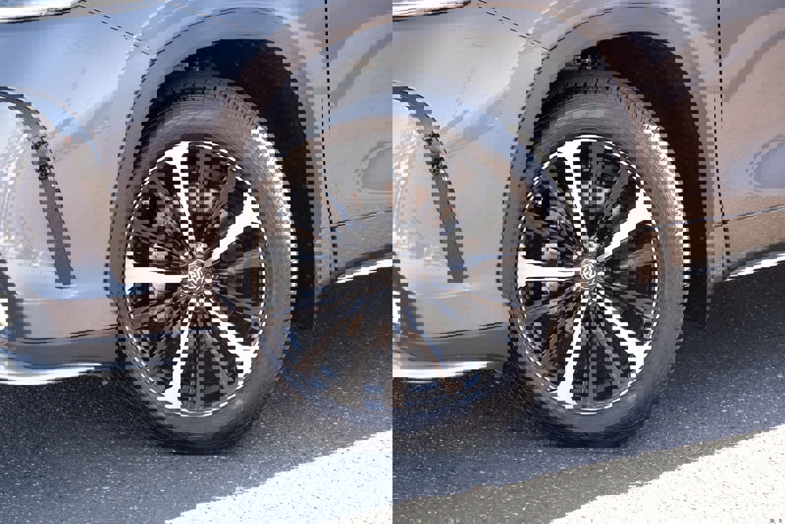 Used 2022 Toyota Highlander XSE AWD/4WD image 24