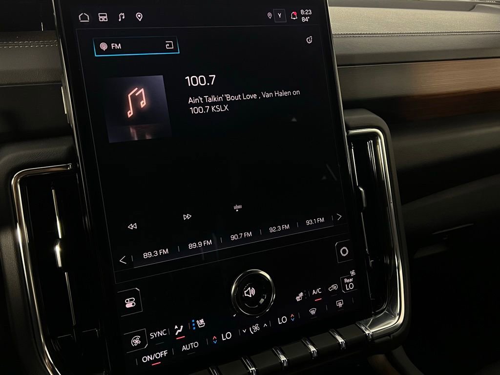 Used 2025 GMC Yukon XL Denali image 22
