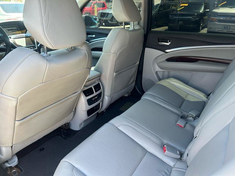 Used 2016 Acura MDX w/ AcuraWatch Plus Package FWD image 14
