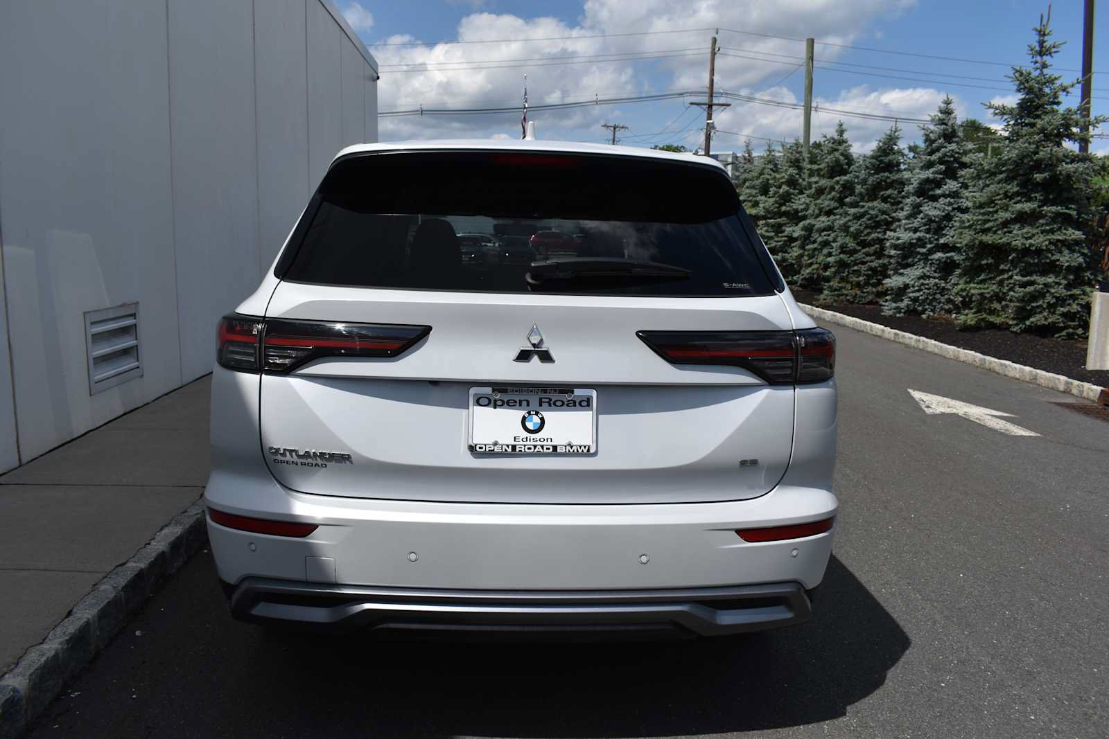 Used 2026 Mitsubishi Outlander SE AWD/4WD image 7