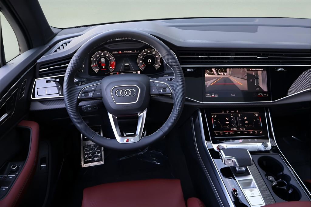 New 2026 Audi SQ7 Premium Plus image 16