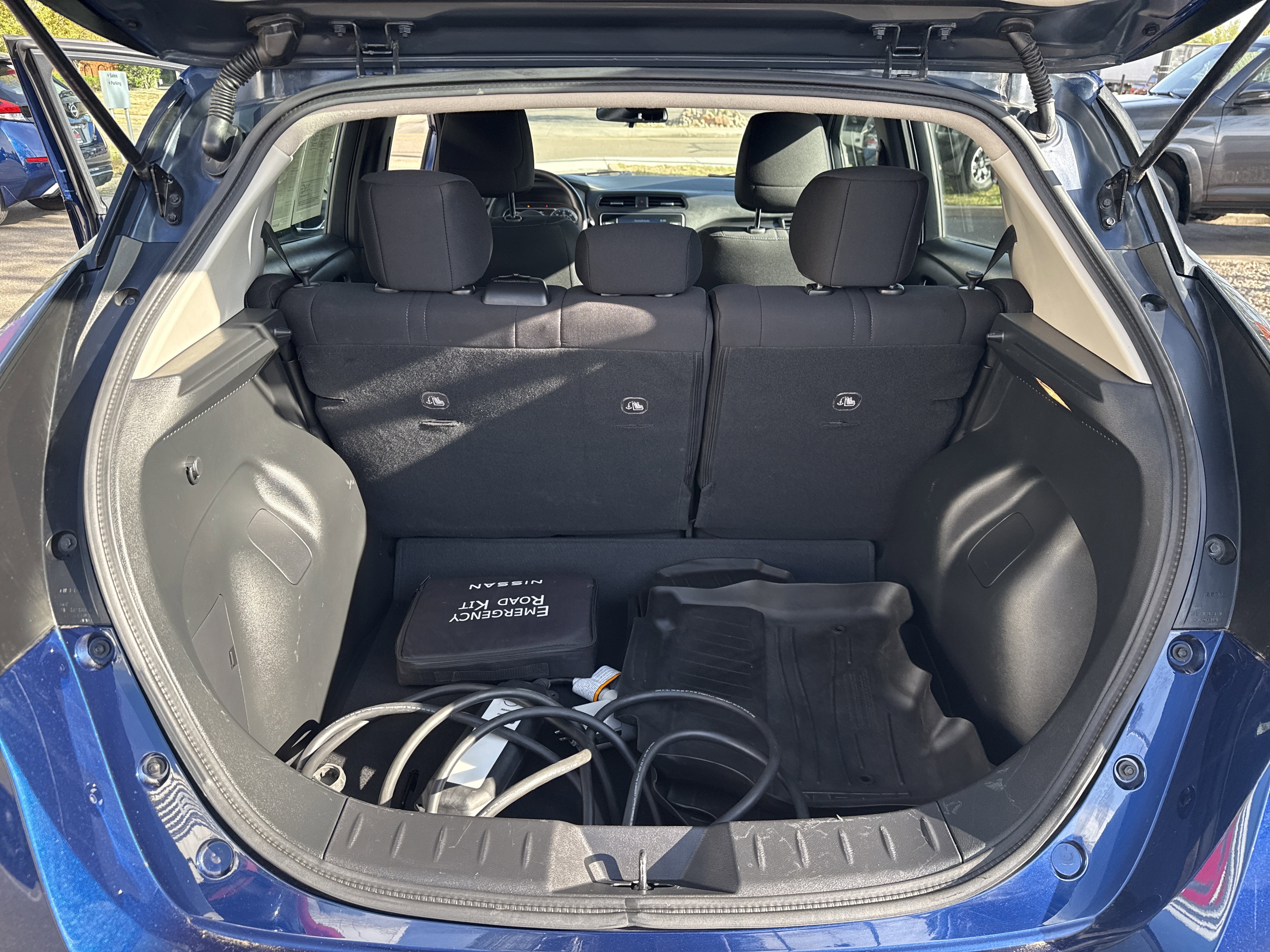 Certified 2025 Nissan Leaf S image 13